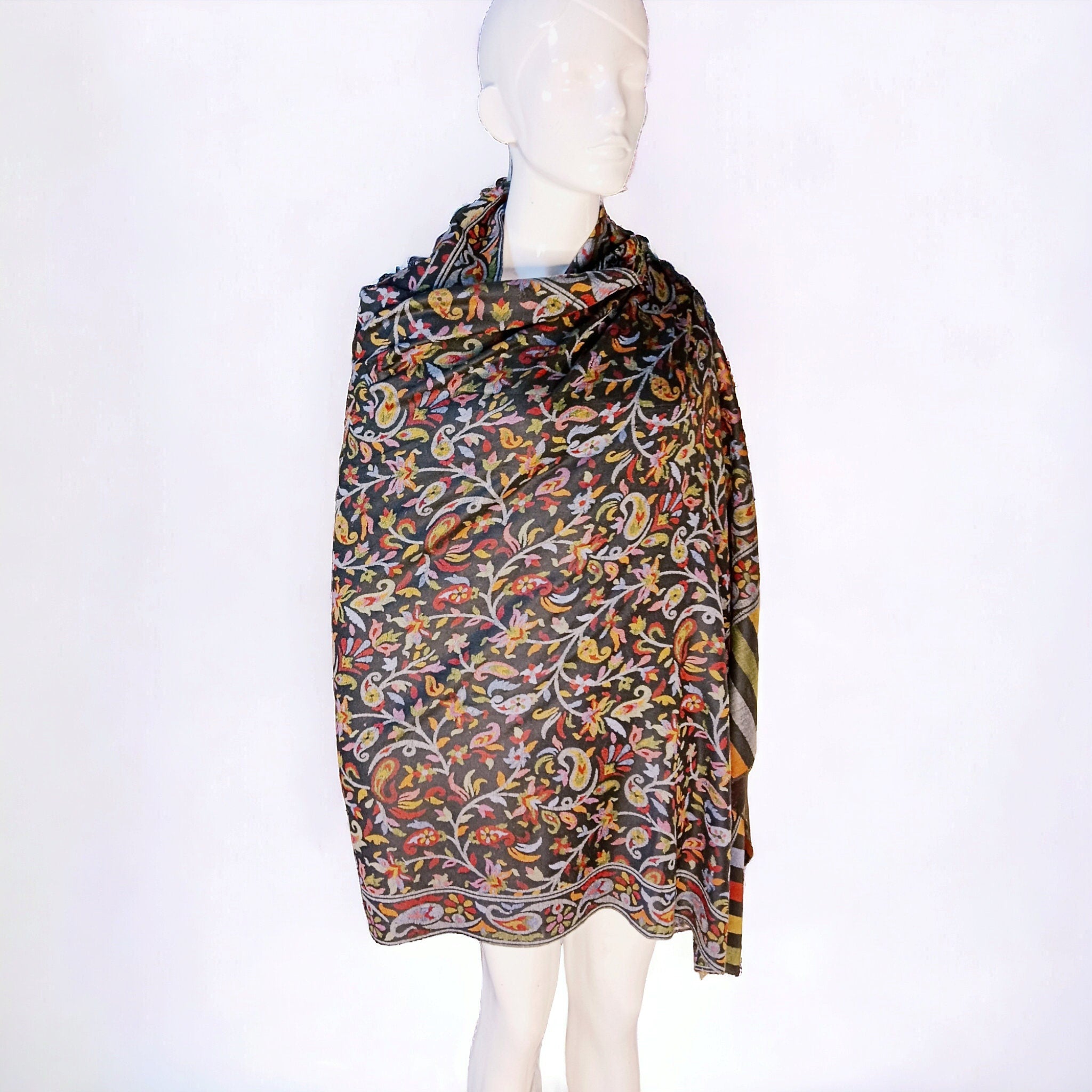 Black Floral Kani Weave 100% Cashmere Pashmina Luxurious Hand Woven Shawl Scarf Travel Blanket Neck Warmer Vintage PashminaSoft Touch