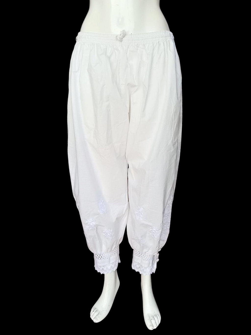 Set of 2 piece Cotton Lavender White Chikankari Embroidered Kurta with White Cotton Embroidered With Lace Work Tapered Leg Salwar Elastic