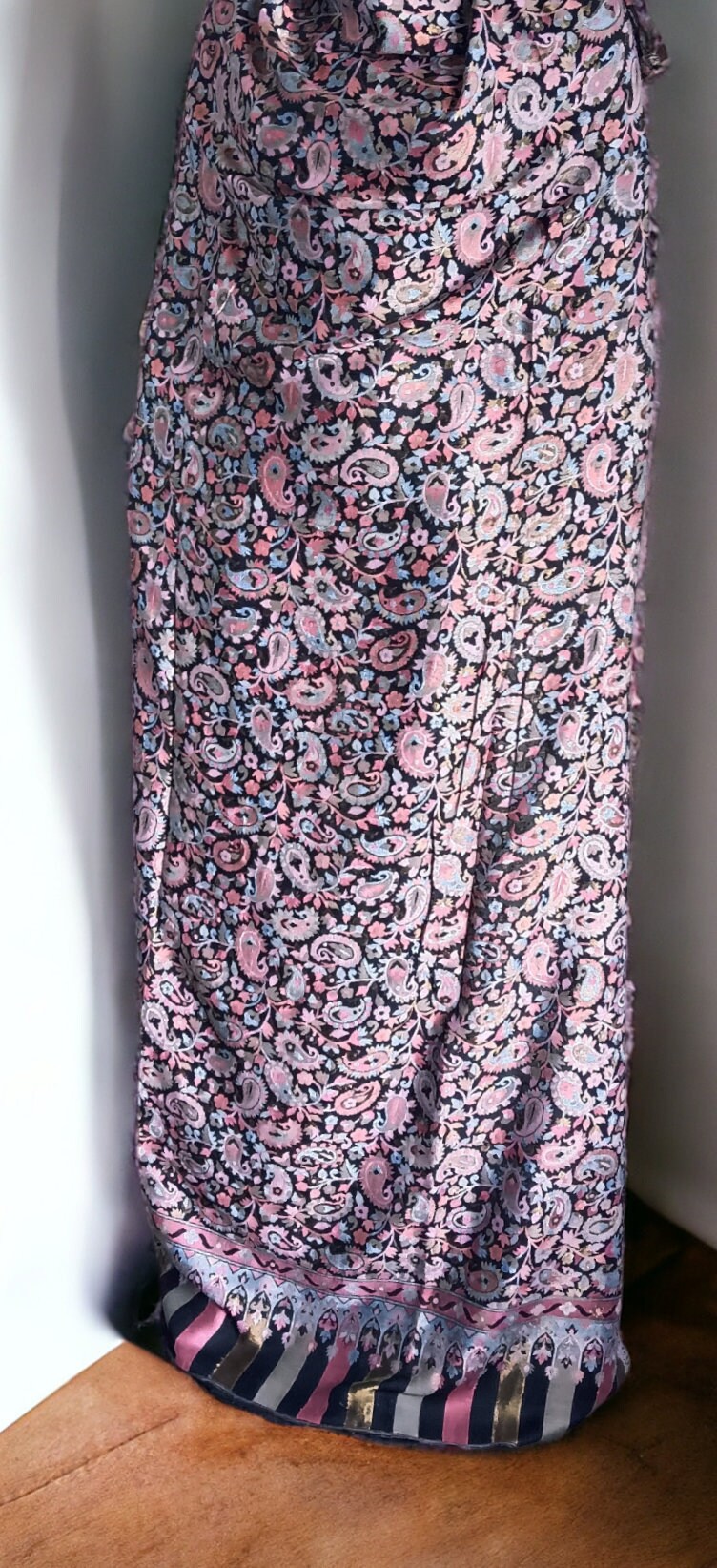 Black sliver Embroidered 100% Cashmere Pashmina Luxurious Hand woven shawl scarf travel blanket Soft Touch Lightweight shoulder Warmer