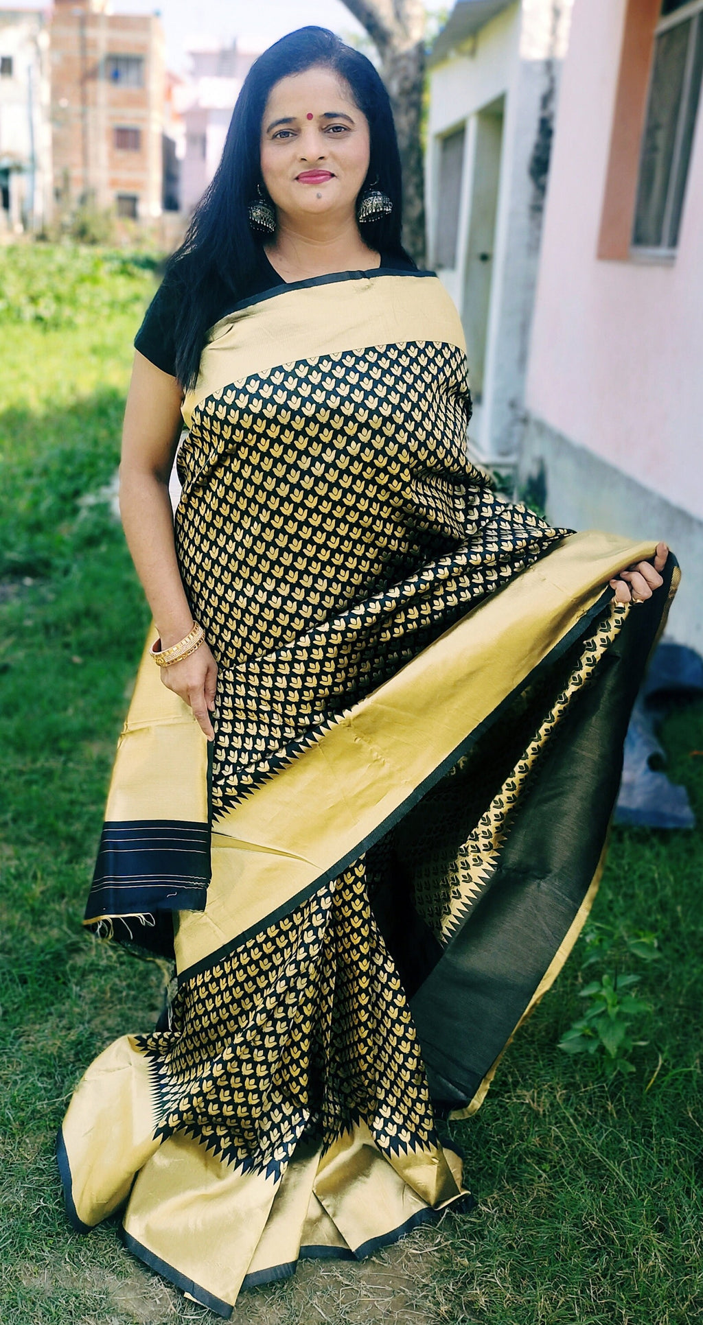 Black Golden Kanjeevaram Silk Saree Black Silk Unstitched Blouse Piece Intricate Zari Work Regal Look Limited Edition Statement Piece
