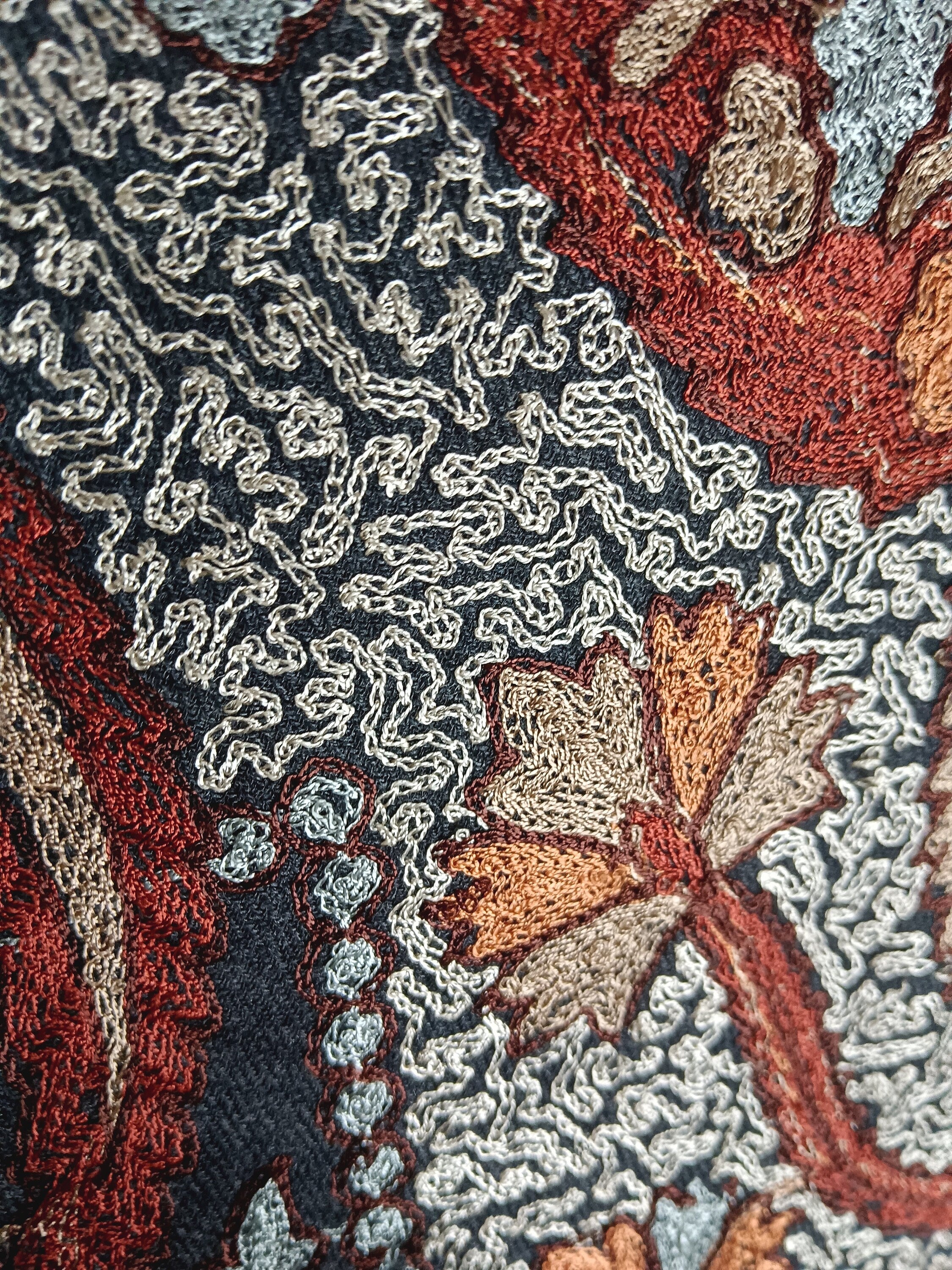 Black Red Heavily Embroidered Floral Design 100% Cashmere Pashmina Shawl/Scarf/Dupatta Hand Woven Pure Silk Thread Work Wedding Anniversary