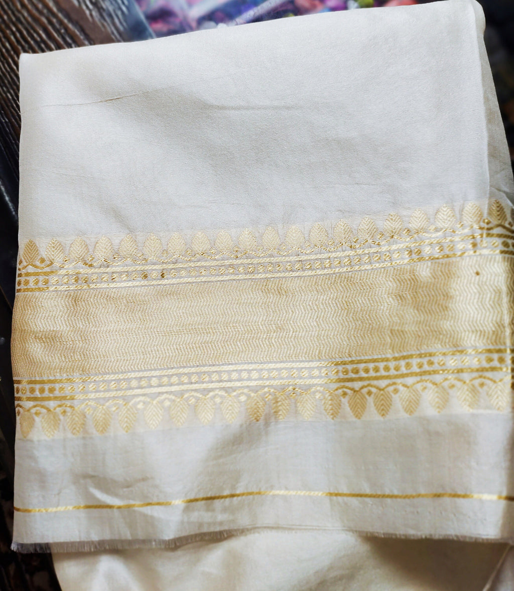 Off White Silk Embroidered Saree For Women Girls Zari Work With Unstitched Off White Blouse Piece Thread Work Bollywood Fashion Wedding