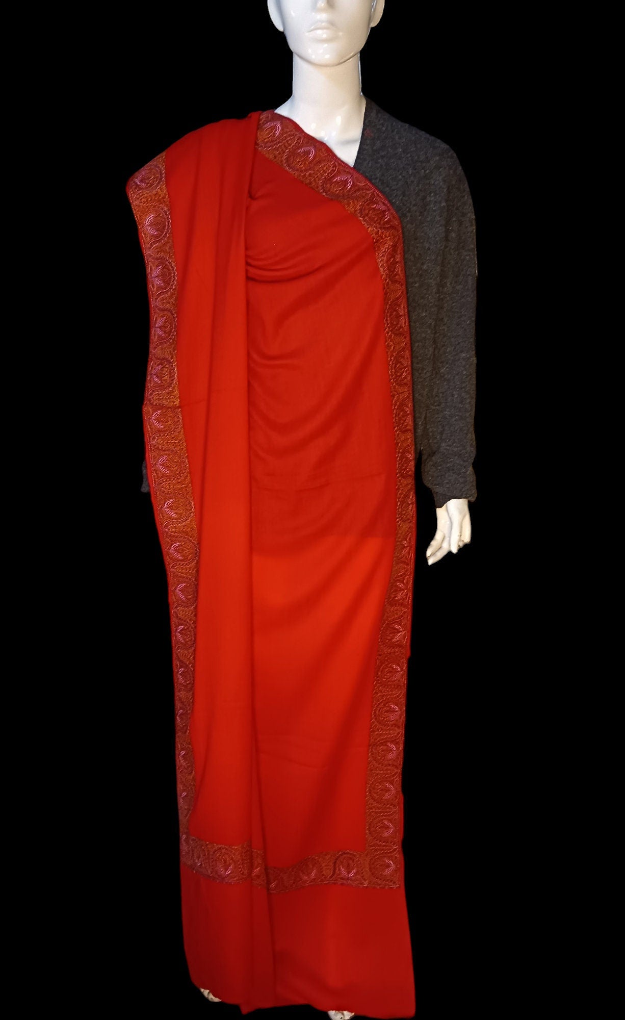 Red embroidered 100% Cashmere Pashmina Luxurious Hand woven shawl for women neck warmer showerd Warmer Travel Blanket winter outfit