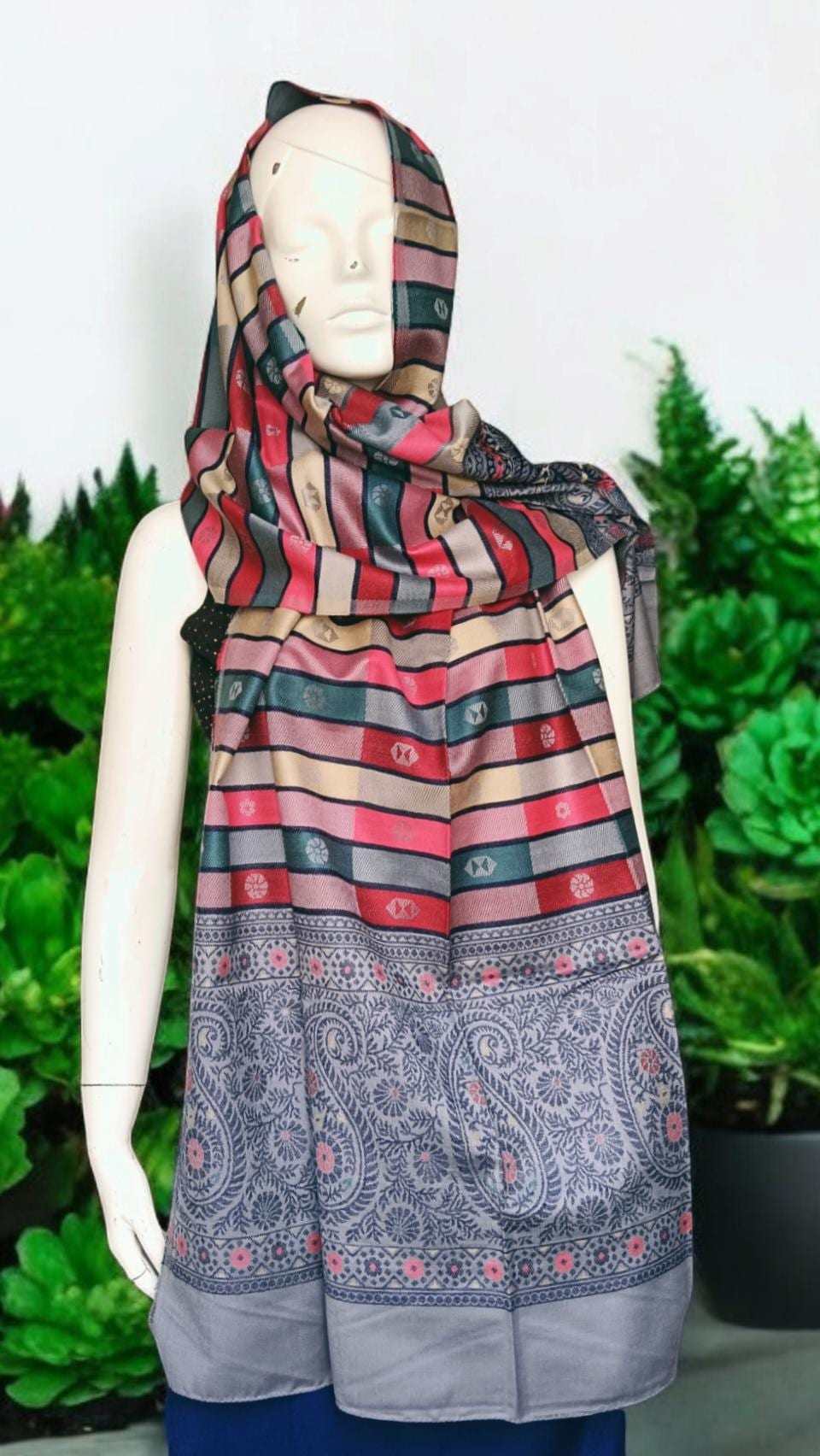 Gray Pink Cashmere Pashmina Shawl Hand woven shawl scarf Lightweight Embroidered Soft Touch Neck Warmer Travel Blanket Shoulder Warmer