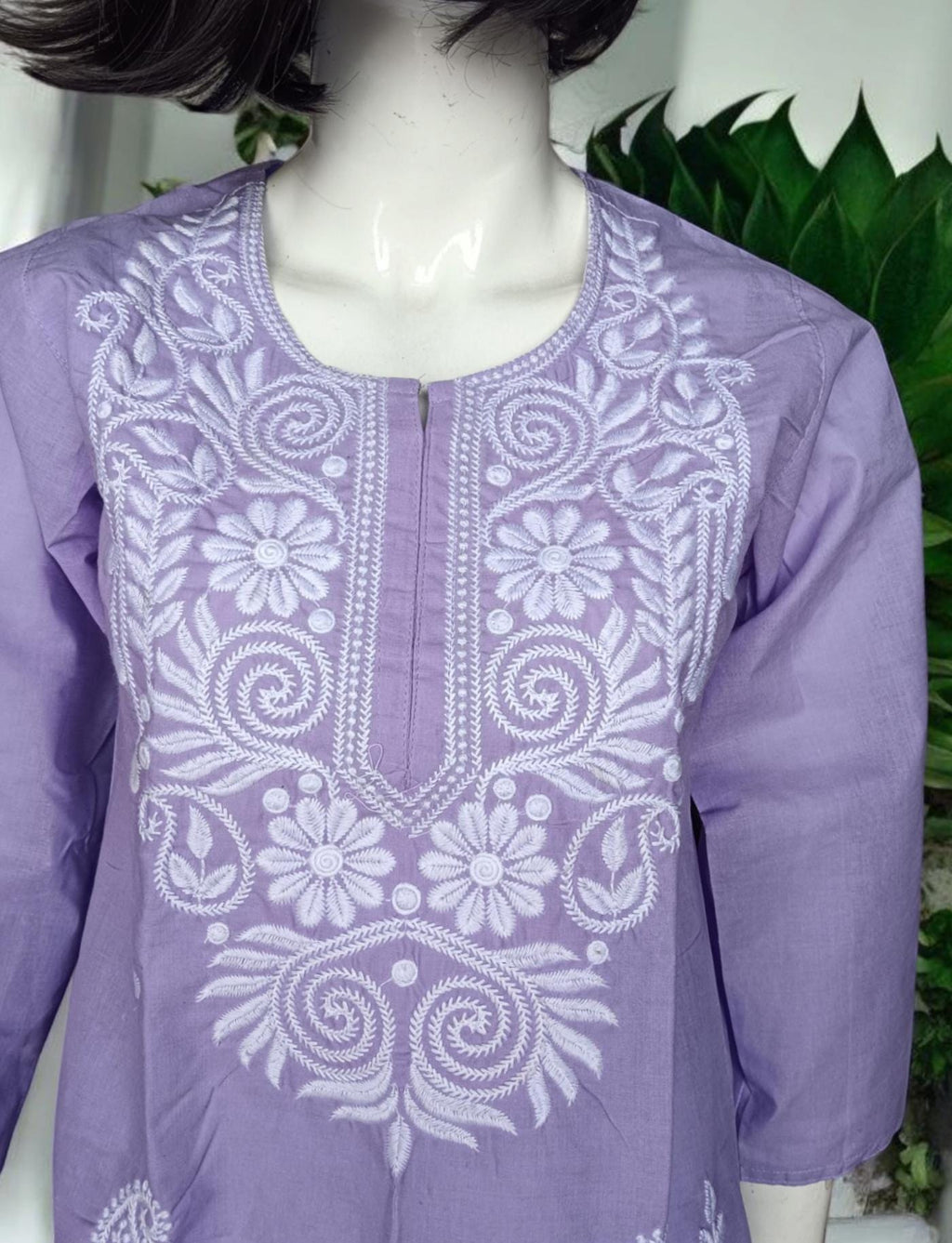 Set of 2 piece Cotton Lavender White Chikankari Embroidered Kurta with White Cotton Embroidered With Lace Work Tapered Leg Salwar Elastic