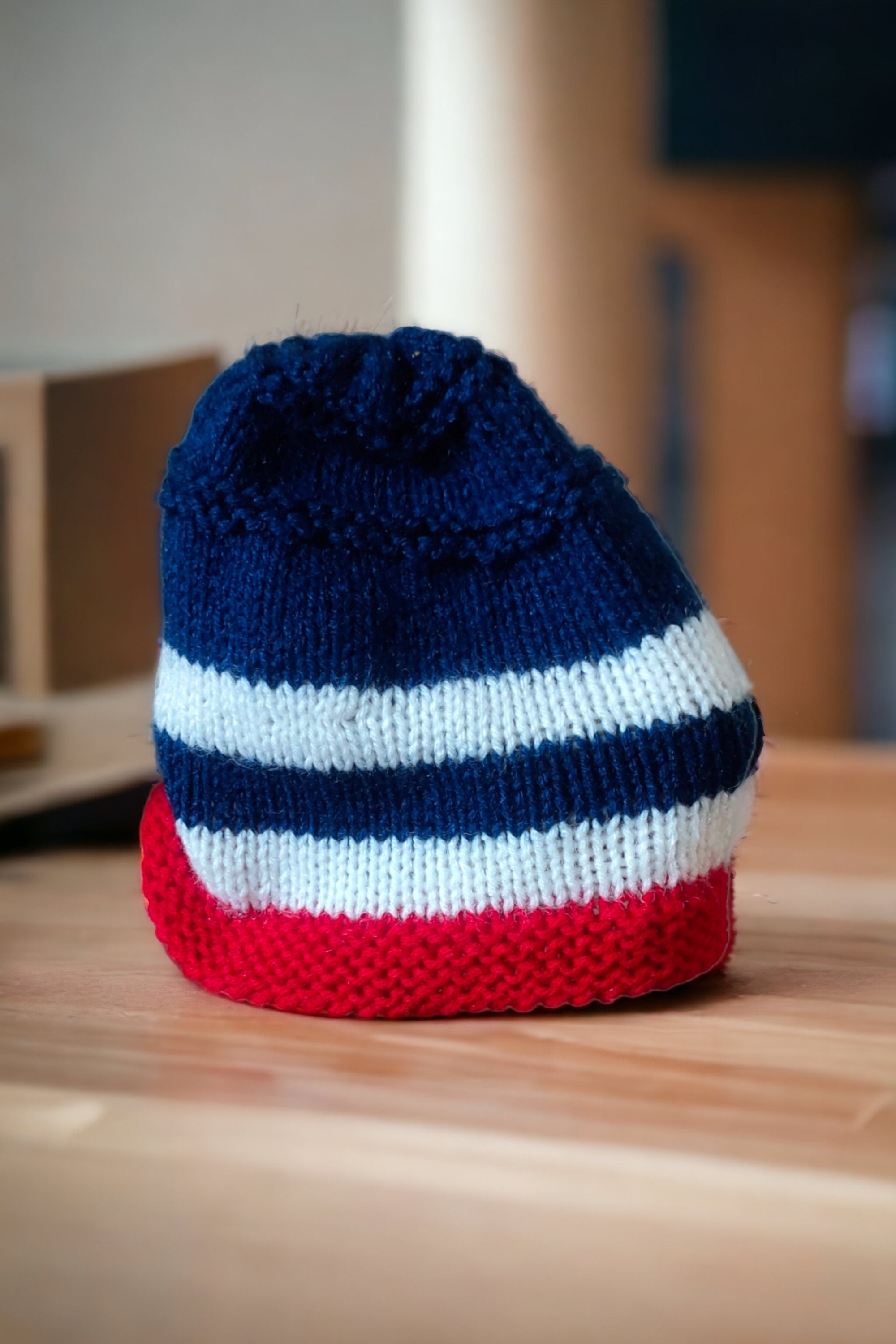 100% Wool Handmade Blue Red White Sweater Beanie / Cap Socks For Boys And Girls Winter Outfit Comfortable Sweater Soft Wool Purely Handmade