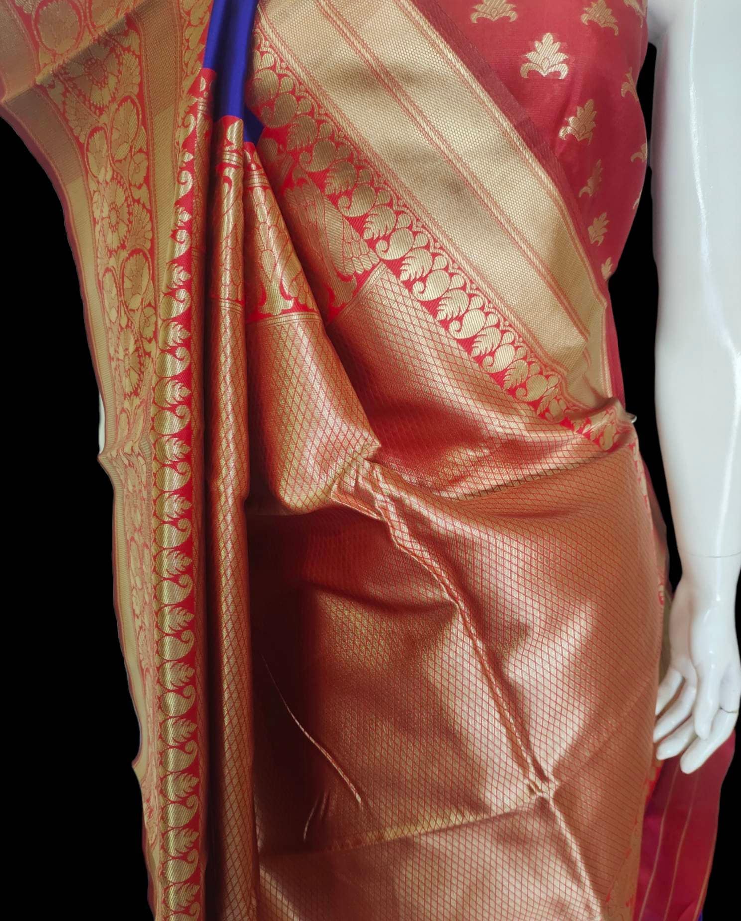 Blue and red banarasi silk saree with zari work with red unstiched blouse with cotton stitched peticoat Bollywood Indian Ethnic Festive Puja