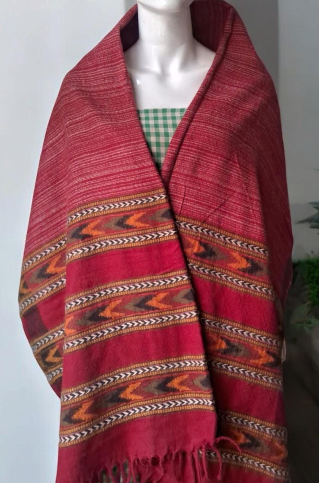 Red Woollen Shawl/Scarf/Neckwarmer Himachal Pradesh Special Kullu Special Soft Lightweight Warm Perfect for Winter Season Snowfall Special