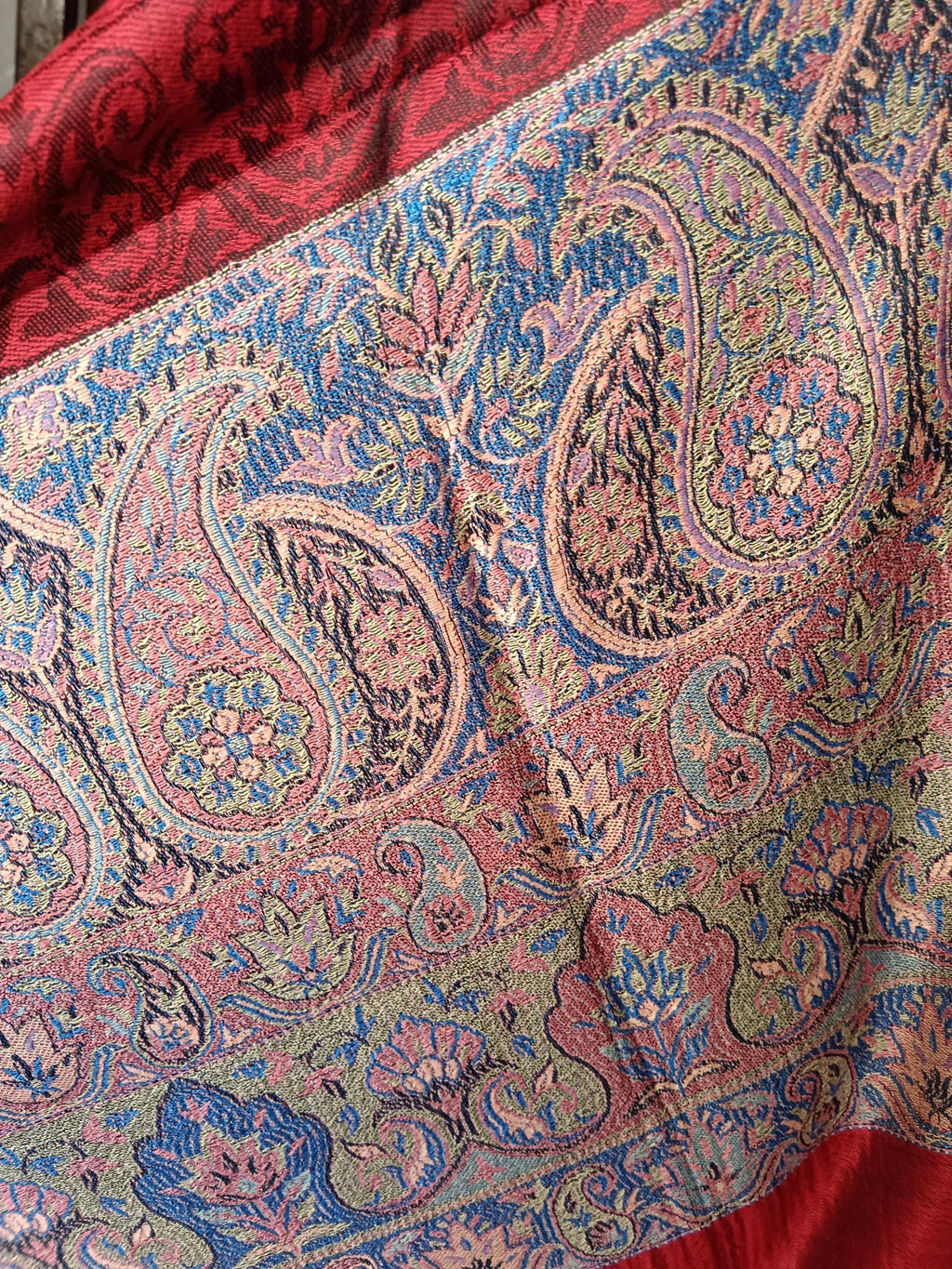 Red Pink Hand Embroidered Cashmere Pashmina Stoll/Shawl Winter Outfit Kashmiri Shawl Kashmiri Stole Soft Touch Lightweight Gift for her