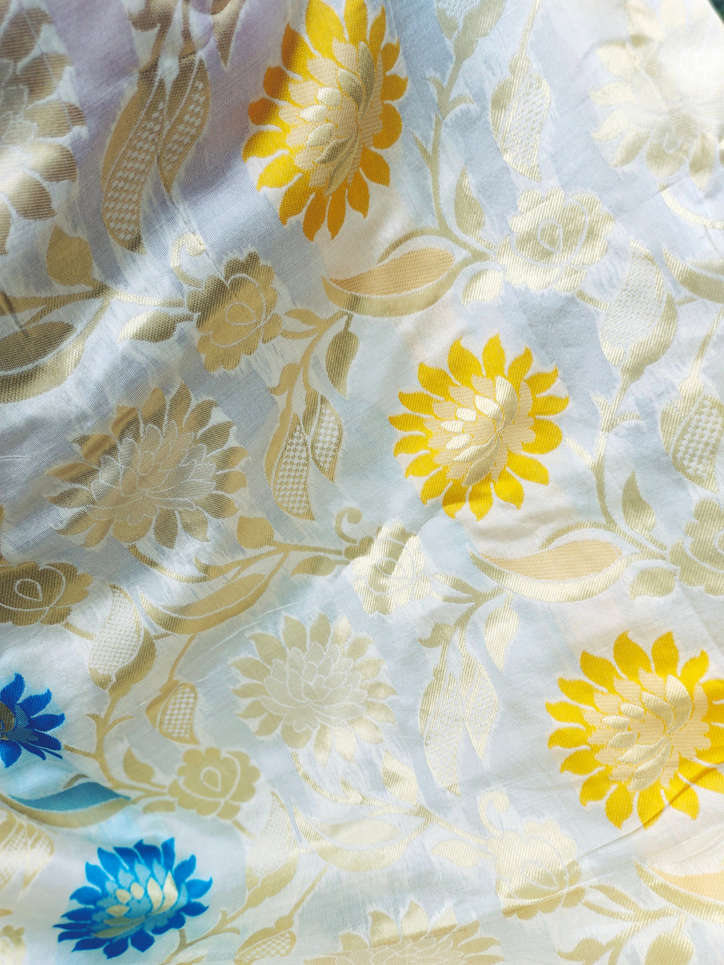 Off White Silk Embroidered Saree For Women Girls Zari Work With Unstitched Off White Blouse Piece Thread Work Bollywood Fashion Wedding