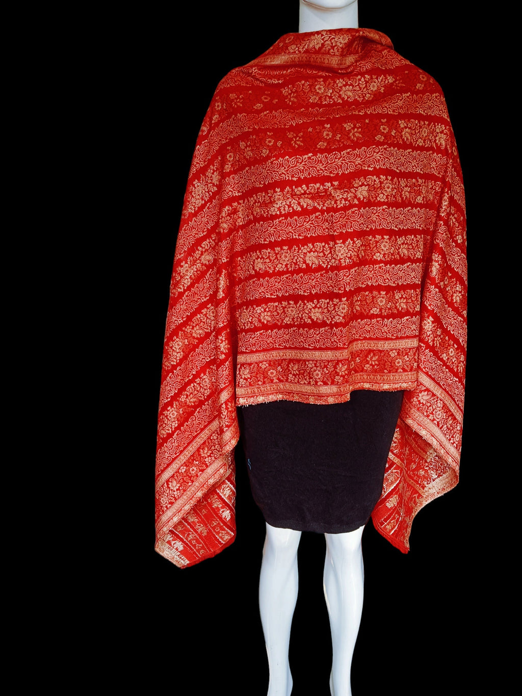 Red Golden Zari Work Cashmere Stole/Shawl/Scarf Luxurious Stall Designer Lightweight Winter Outfit Minimalist Look Neck Warmer Bridal Look