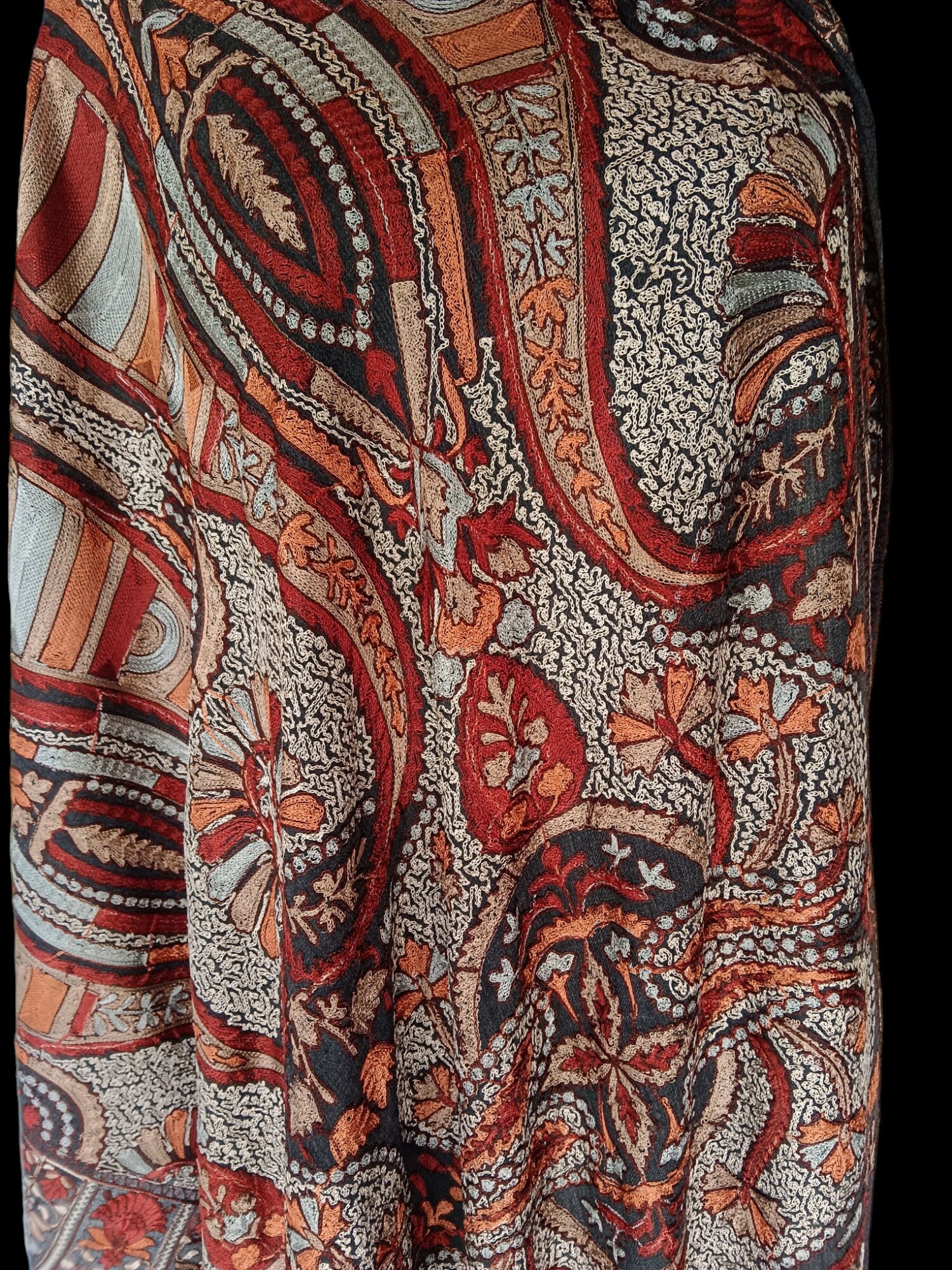 Black Red Heavily Embroidered Floral Design 100% Cashmere Pashmina Shawl/Scarf/Dupatta Hand Woven Pure Silk Thread Work Wedding Anniversary
