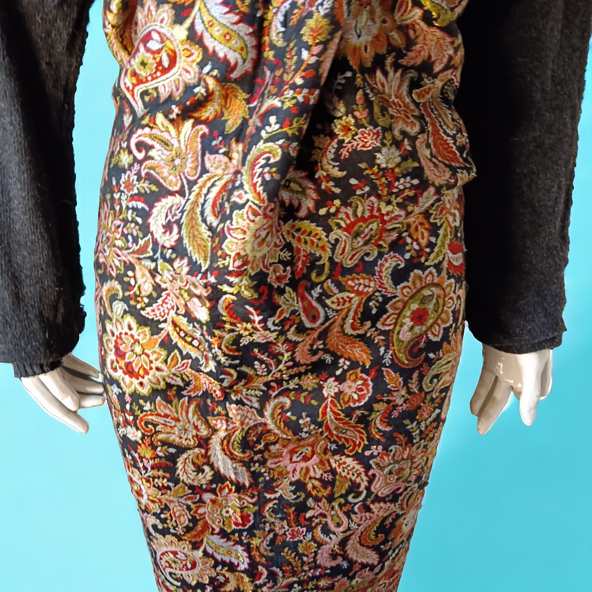 Black Embroidered Pashmina Cashmere Shawl Kani Weave Luxurious Shawl Bohemian Vintage Kashmiri Winter Outfit Lightweight Soft Touch