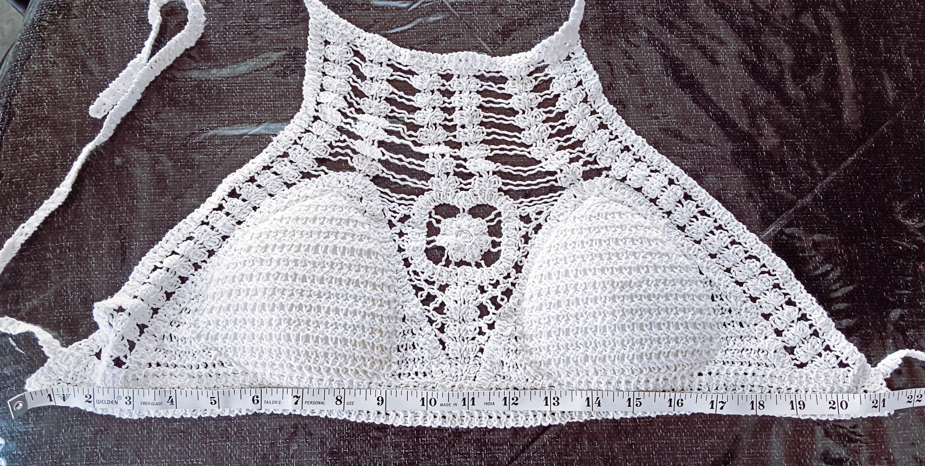 Women White Cotton Padded Top Bralette Elegant Cut Off Knot Style Sleeveless Cut Ideal For Warm Weather Beach Wear Surfer Wear Backless