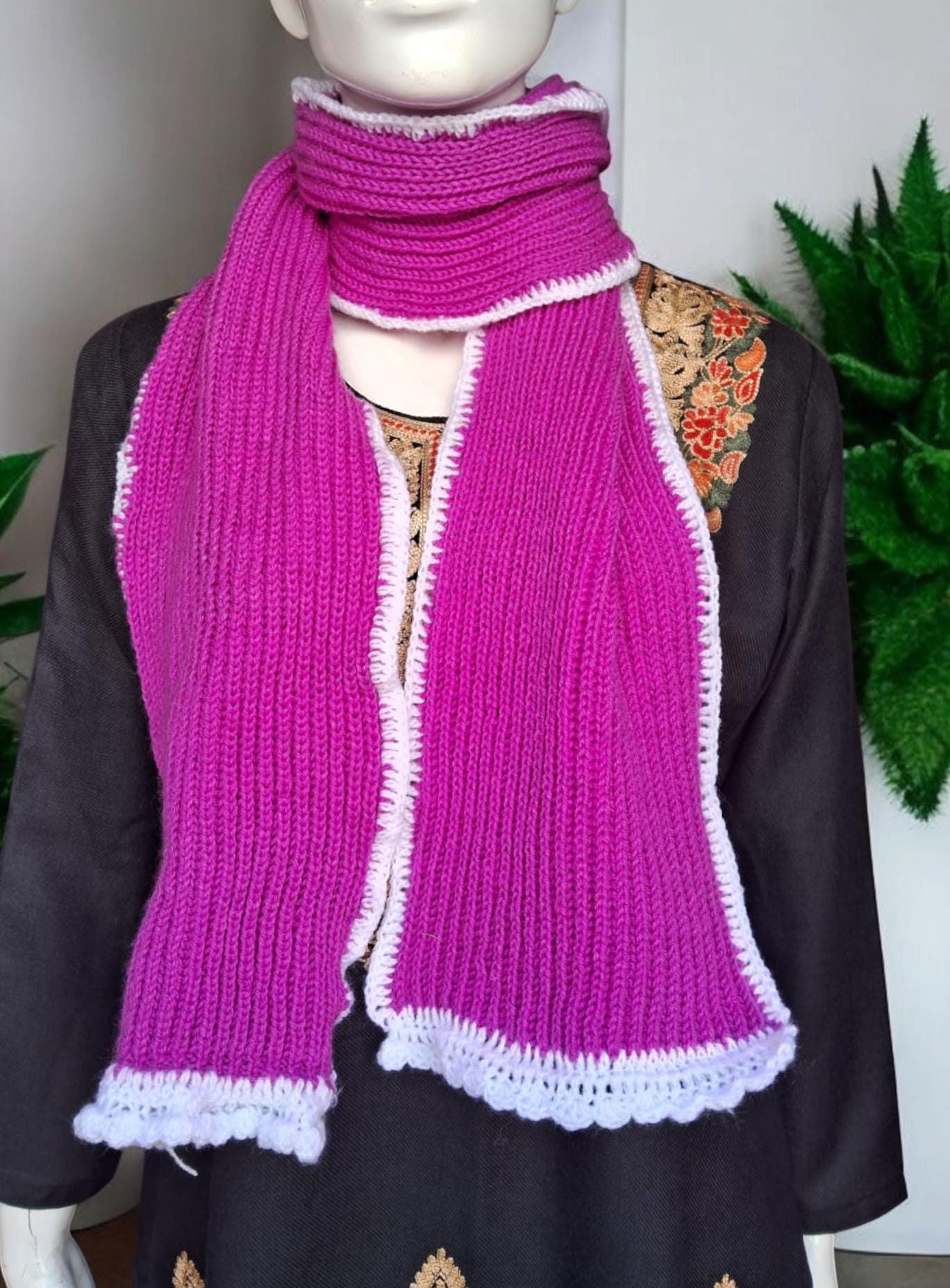 Violet White Hand knitted Woollen Neckwarmer Crochet Design Warm Comfortable to Wear Soft Touch Violet Scarf Vintage Pattern Gift for her