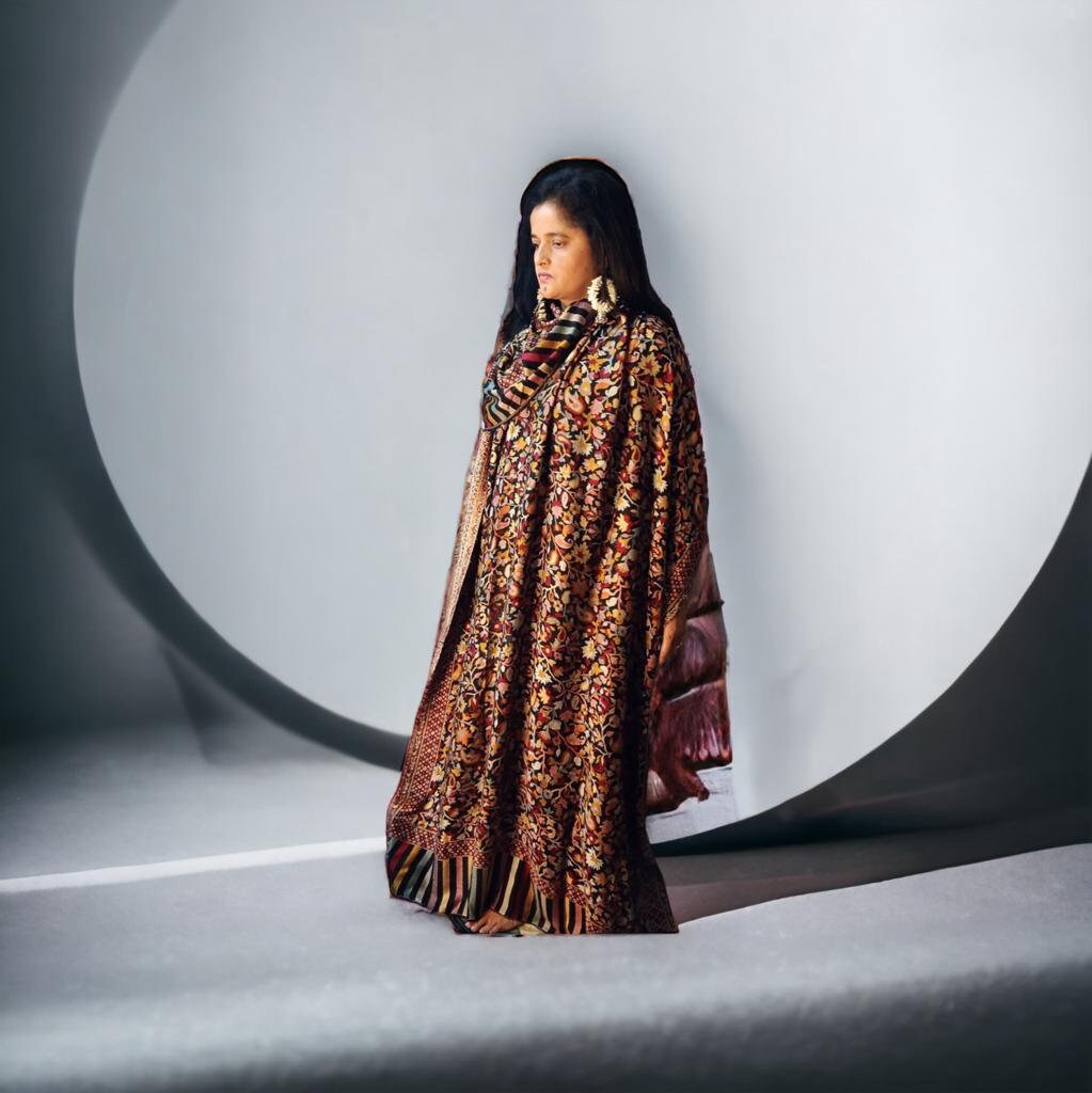 Black 100% Pashmina/Cashmere Hand Woven on Traditional Looms Shawl Scarf Blanket Neck Warmer Lightweight Luxurious Shoulder Warmer Classy