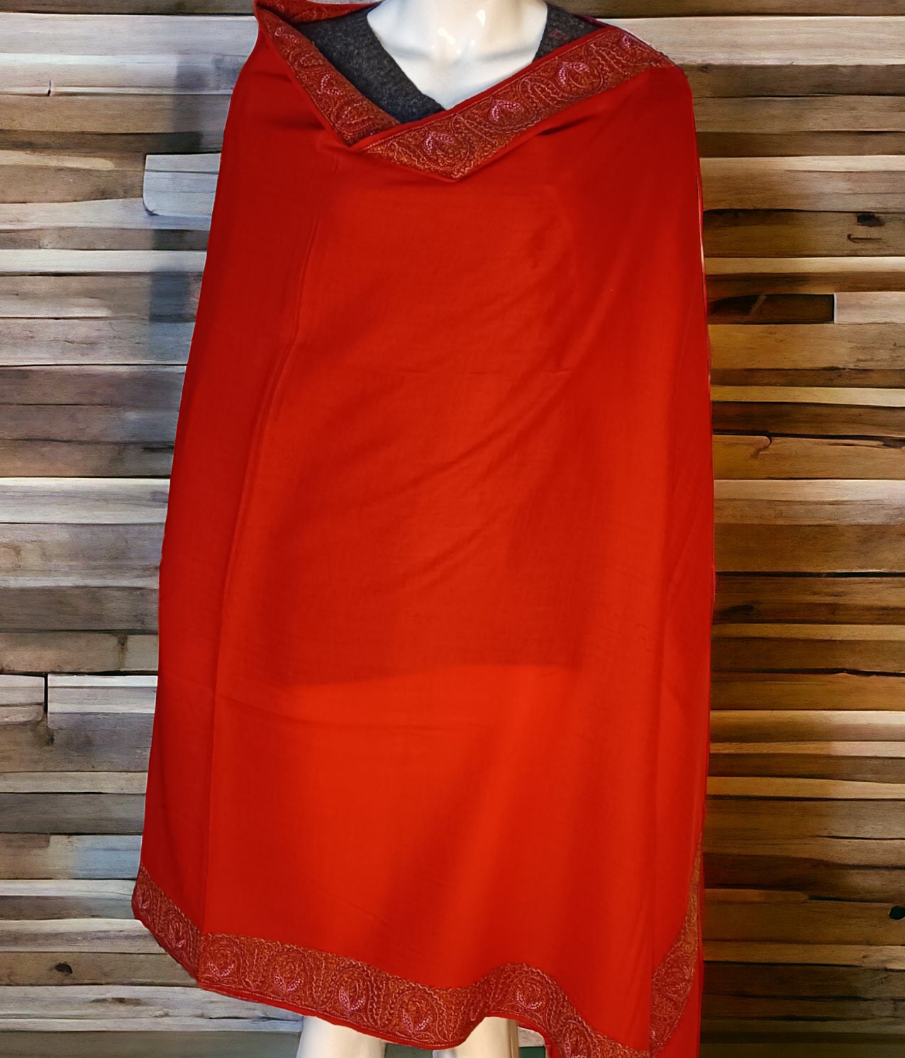 Red embroidered 100% Cashmere Pashmina Luxurious Hand woven shawl for women neck warmer showerd Warmer Travel Blanket winter outfit