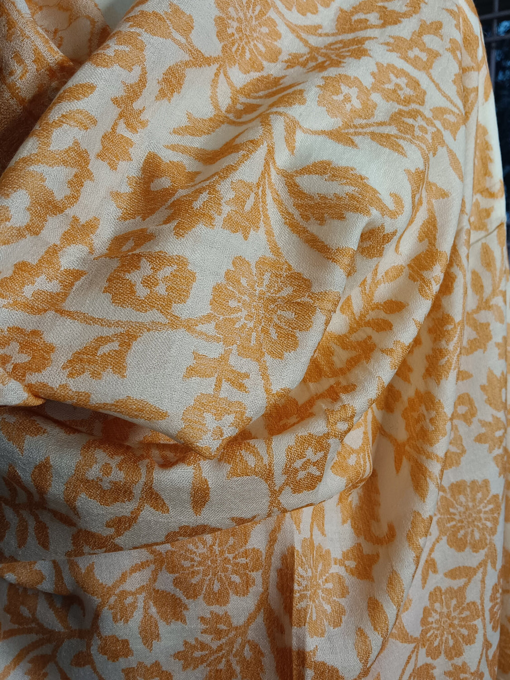 Orange White Embroidered 100% Cashmere Pashmina Luxurious Hand Woven Cashmere Shawl Scarf Women Neck Warmer Shoulder Warmer Winter Outfit