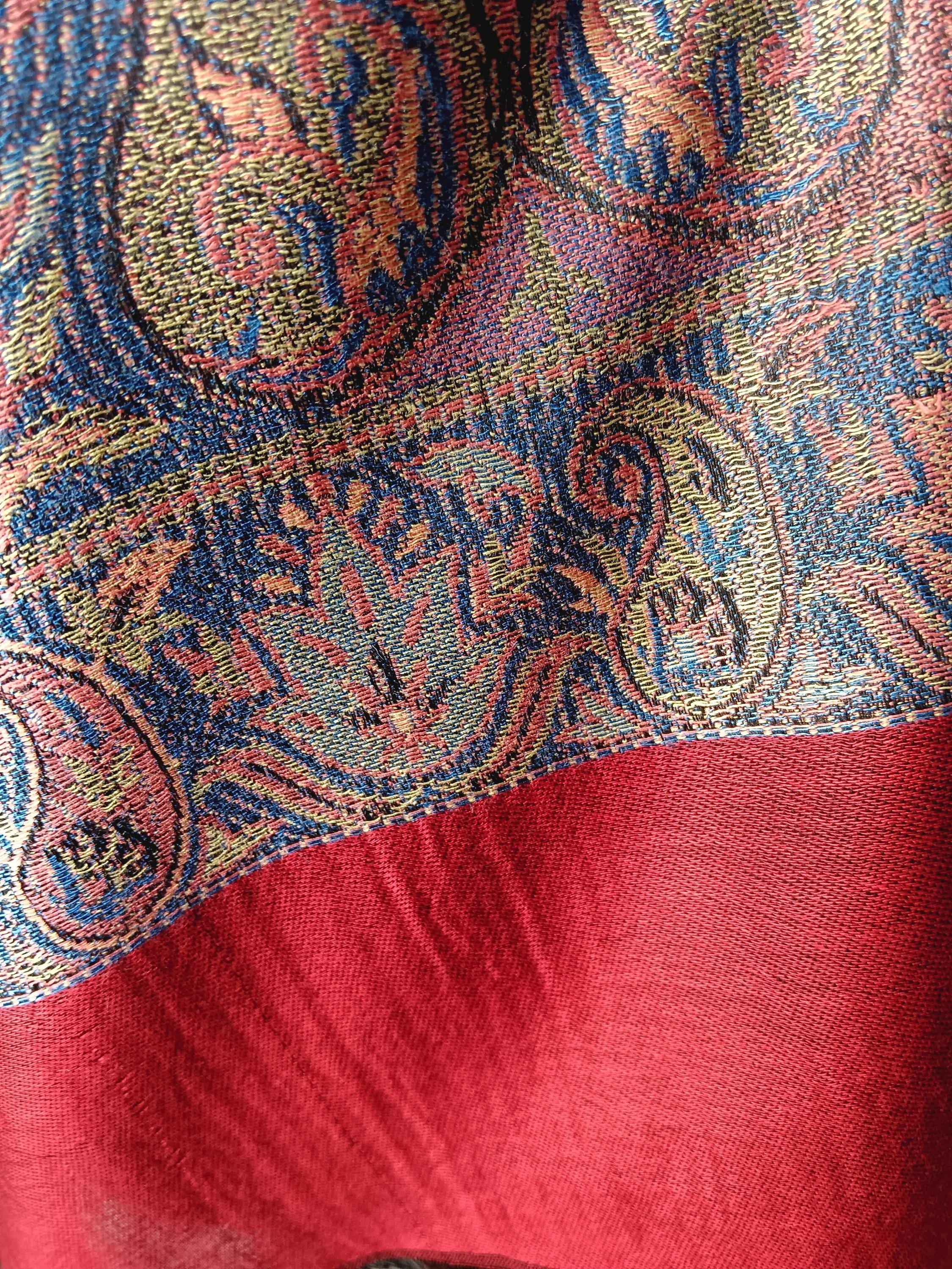 Red Pink Hand Embroidered Cashmere Pashmina Stoll/Shawl Winter Outfit Kashmiri Shawl Kashmiri Stole Soft Touch Lightweight Gift for her