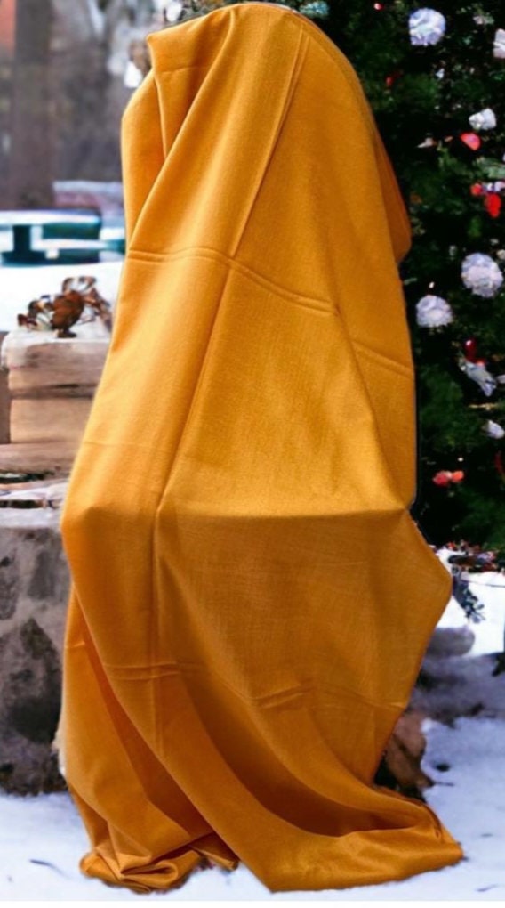 Yellow Pure Cashmere Pashmina Luxurious Hand woven shawl 100% Cashmere Lightweight Luxurious Shawl neck warmer Travel Blanket Plain Shawl