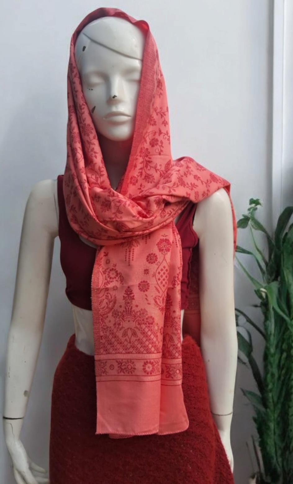 Peach Red Woollen Cashmere Blend Handcrafted Scarf/Shawl Floral Design Lightweight Warm Gift for her Embroidery All Over Indian Shawl/Scarf