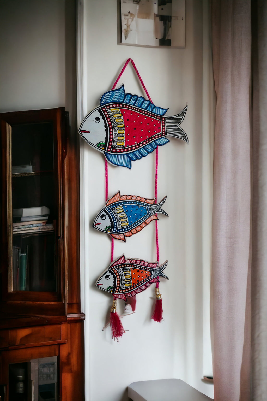 3 Fish Family Wooden Handmade Madhubani Painted Hand-painted Decorative Wall Hanging With Pink Silk Thread For Easy Attachable