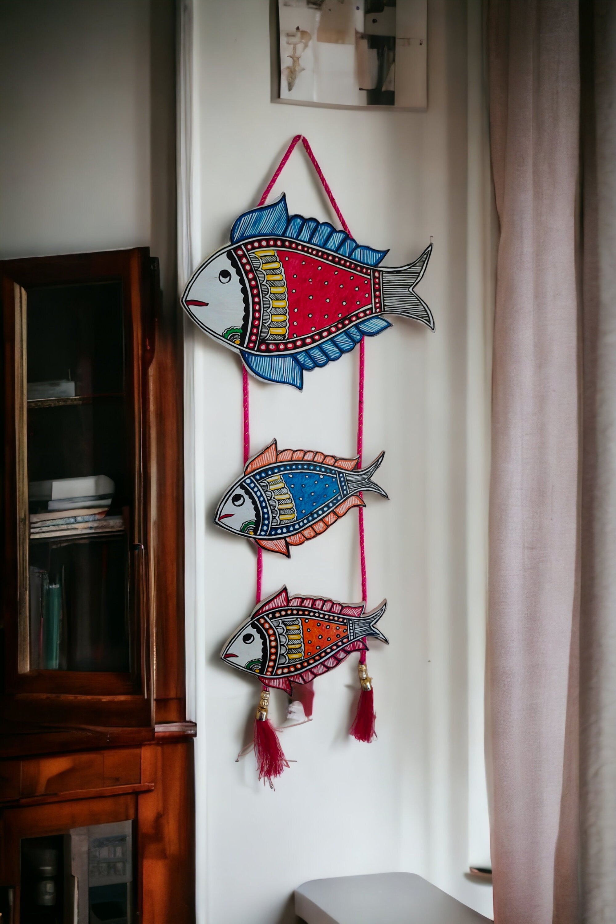 3 Fish Family Wooden Handmade Madhubani Painted Hand-painted Decorative Wall Hanging With Pink Silk Thread For Easy Attachable