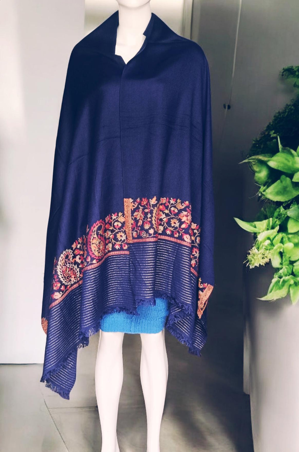 Blue Red Hand Embroidered Cashmere Pashmina Stoll/Shawl Winter Outfit Kashmiri Shawl Kashmiri Stole Soft Touch Lightweight Gift for her